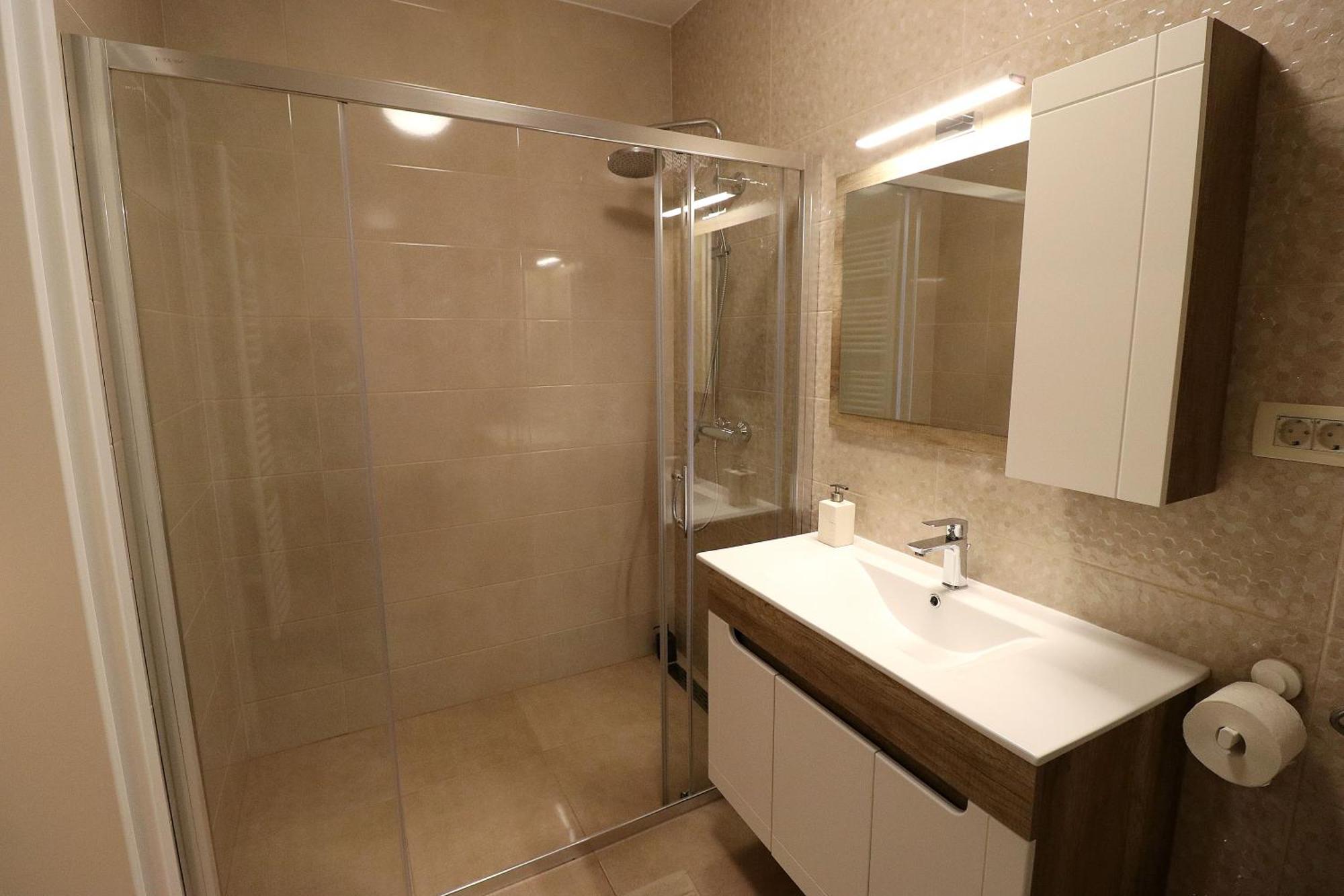 נובה גראדישקה Apartmani I Sobe Laganini מראה חיצוני תמונה